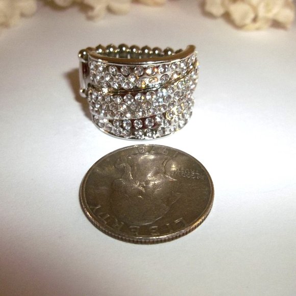 Silver Ring Costume Jewelry Faux White Diamond Rhinestone Stretch Band C241 - Picture 2 of 5